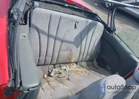 1997 Pontiac Sunfire Se z USA, uszkodzony, nr VIN 4G2JB32T8VB201117